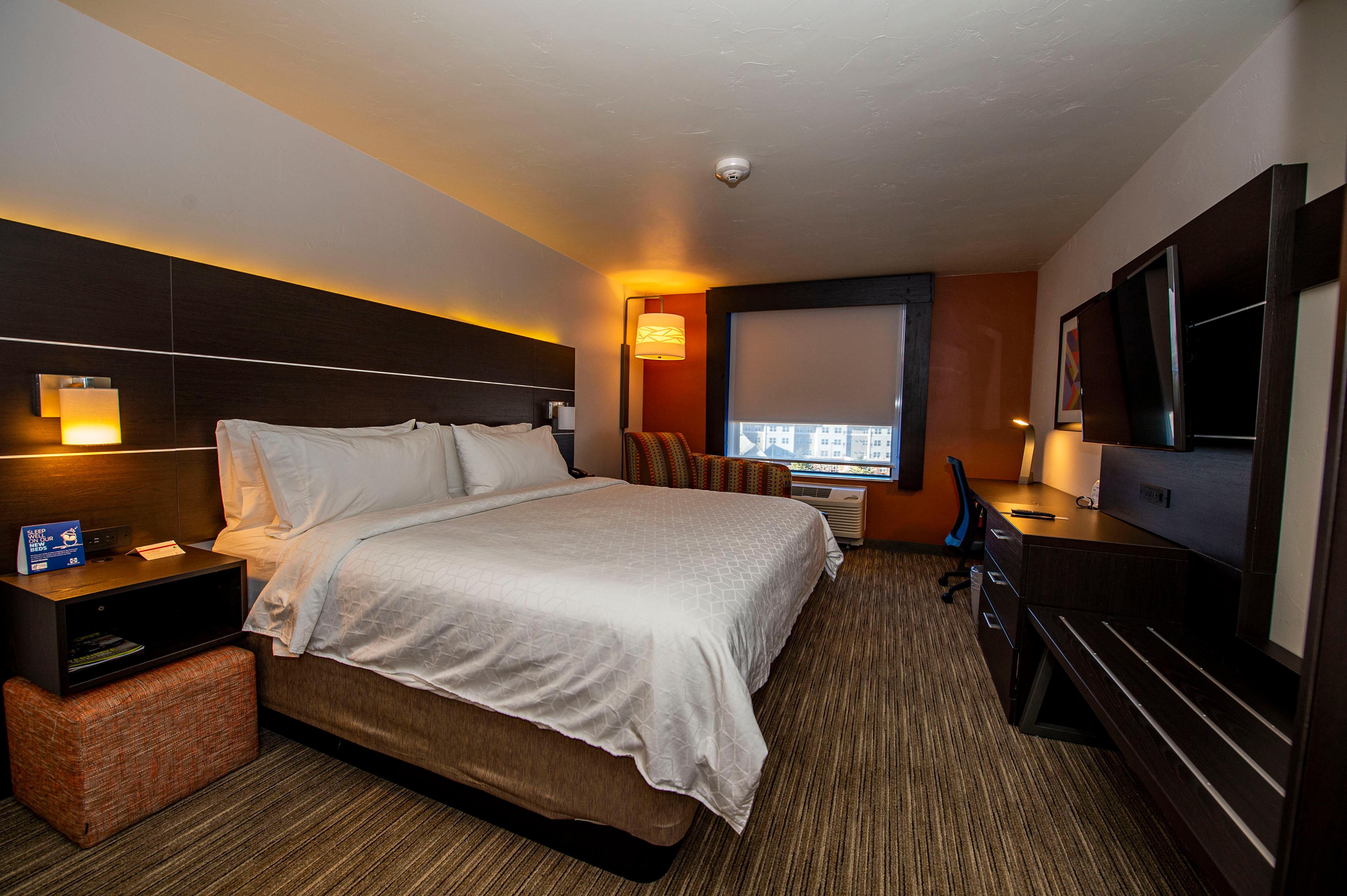 Holiday Inn Express & Suites - Colorado Springs Afa Northgate By Ihg Exterior foto